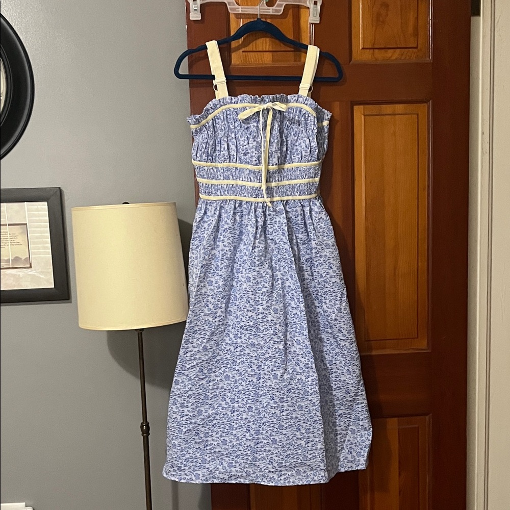 Entro Blue Floral Midi Dress